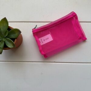 Pink Mesh Zipper Pouch - set of two